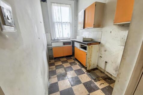 Flat B, 28 Norwood Road, Herne Hill, London, SE24 9BH