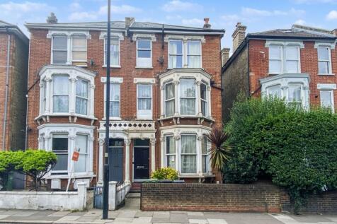 Flat B, 28 Norwood Road, Herne Hill, London, SE24 9BH