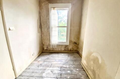 Flat B, 28 Norwood Road, Herne Hill, London, SE24 9BH