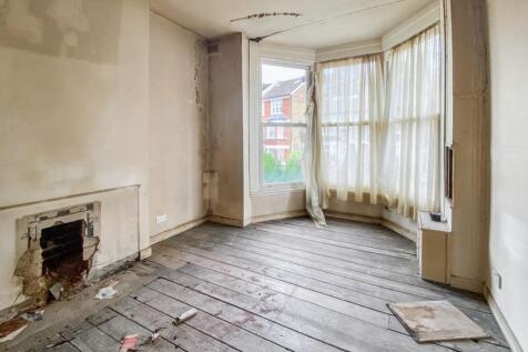 Flat B, 28 Norwood Road, Herne Hill, London, SE24 9BH