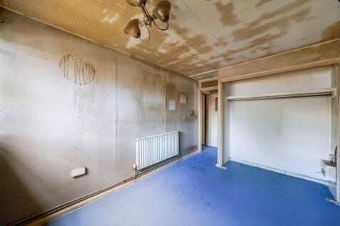 104 Crown Meadow, Colnbrook, Slough SL3 0LT