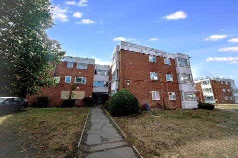 104 Crown Meadow, Colnbrook, Slough SL3 0LT