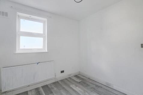 13 Tavistock Road, Stratford, London E15 4ER