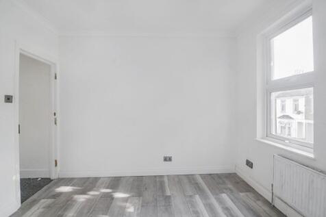13 Tavistock Road, Stratford, London E15 4ER