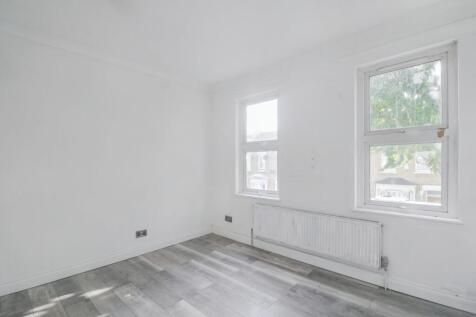 13 Tavistock Road, Stratford, London E15 4ER
