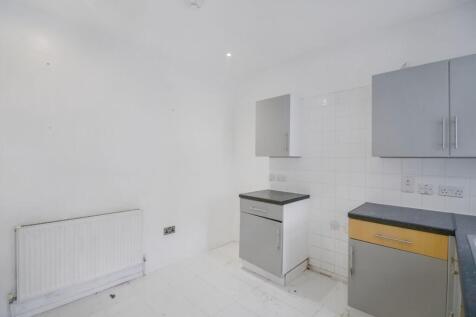 13 Tavistock Road, Stratford, London E15 4ER