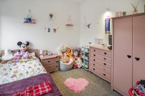 15 Guildford Street, Ossett, West Yorkshire, WF5 8LL