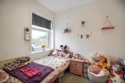 15 Guildford Street, Ossett, West Yorkshire, WF5 8LL