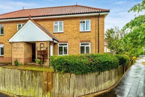 55 Margaret Paston Avenue, Mile Cross, Norwich, NR3 2LS