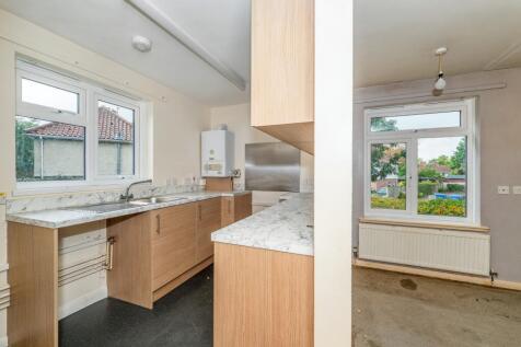 55 Margaret Paston Avenue, Mile Cross, Norwich, NR3 2LS