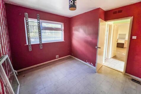 39 Newnton Grove, Malmesbury, Wiltshire, SN16 0DS