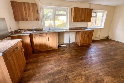 41 Hill Rise, Chippenham, Wiltshire, SN15 1AU