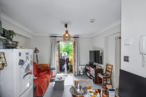 30-32 Winchester Avenue, Queens Park, NW6 7TU