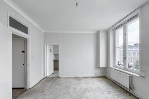 15F Trebovir Road, Earls Court, London SW5 9LS