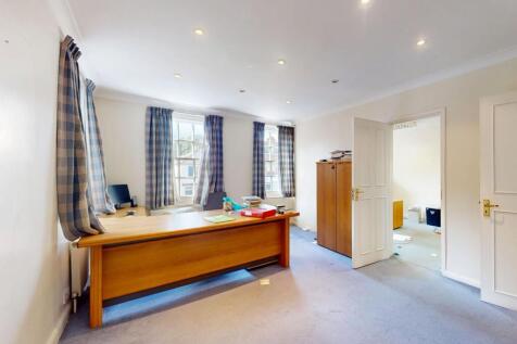 54 Richmond Road, Twickenham, TW1 3BE