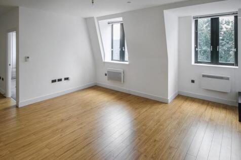 Flat 33, William Shipley House, Knightrider Court, Knightrider Street, Maidstone ME15 6XD