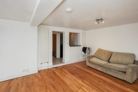 7A Wembury Mews, London N6 5XJ