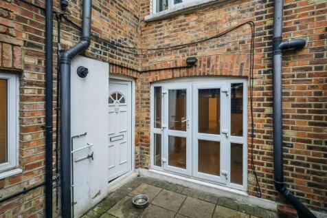 7A Wembury Mews, London N6 5XJ