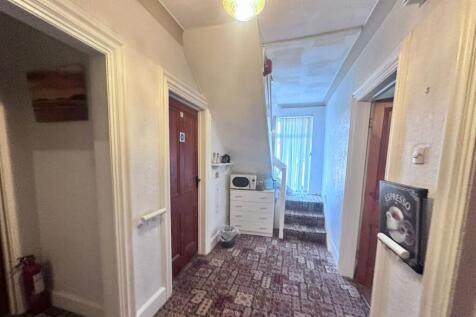 Y Foelas, Station Road, Llanrug, Caernarfon LL55 4BE