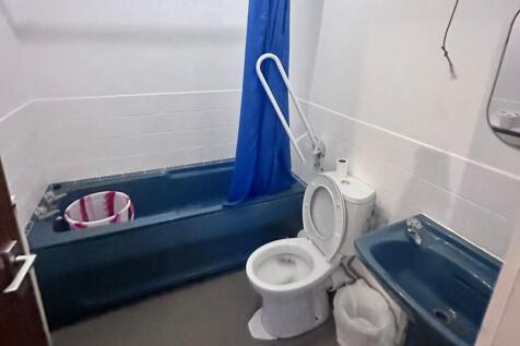 Y Foelas, Station Road, Llanrug, Caernarfon LL55 4BE