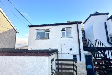Y Foelas, Station Road, Llanrug, Caernarfon LL55 4BE