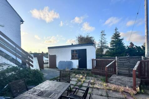 Y Foelas, Station Road, Llanrug, Caernarfon LL55 4BE