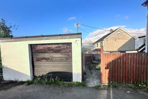 Y Foelas, Station Road, Llanrug, Caernarfon LL55 4BE
