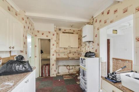 4 Brougham Avenue, Mansfield, NG19 7LA