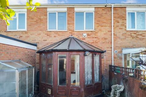 24 Conisborough, Toothill, Swindon SN5 8ES