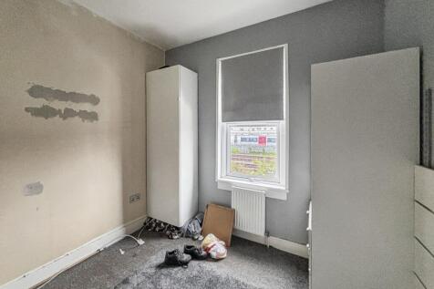 49 Francis Avenue, Ilford, Redbridge IG1 1TS