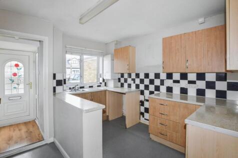 93 Frederick Road, Rainham, Essex RM13 8NS
