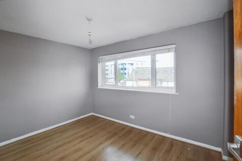 93 Frederick Road, Rainham, Essex RM13 8NS