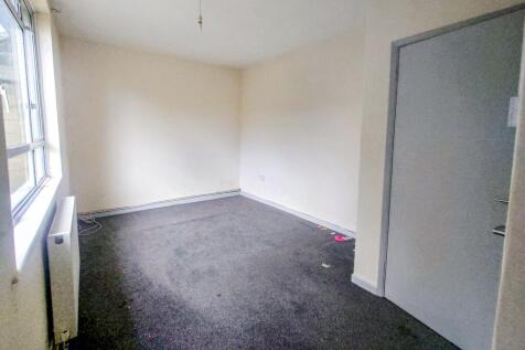 3 Hobbes Close, Malmesbury, Wiltshire, SN16 0DA