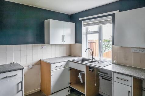 134 Wood Lane, Chippenham, Wiltshire, SN15 3DZ