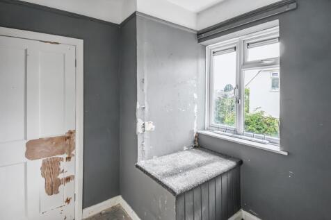 134 Wood Lane, Chippenham, Wiltshire, SN15 3DZ