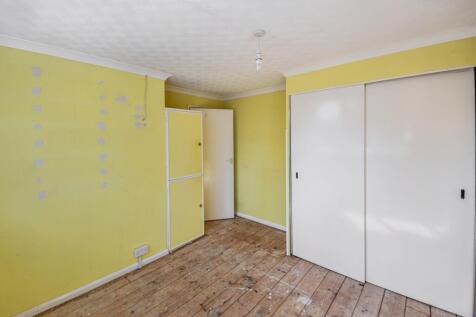 72 Braemor Road, Calne, Wiltshire, SN11 9DX