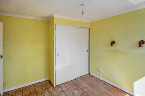 72 Braemor Road, Calne, Wiltshire, SN11 9DX
