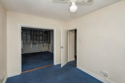 162 Lawrence Avenue, Manor Park, London, E12 5QP