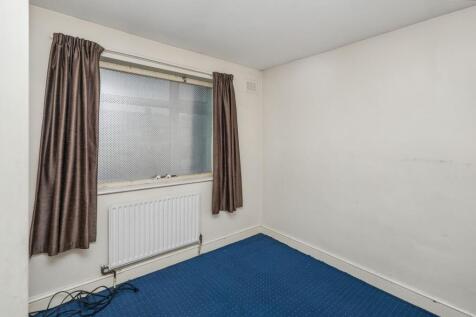 162 Lawrence Avenue, Manor Park, London, E12 5QP