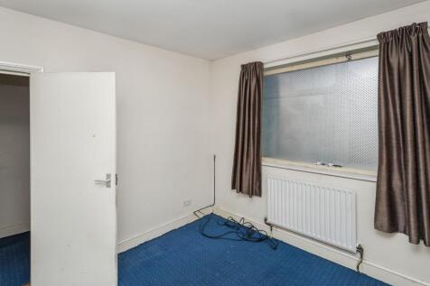 162 Lawrence Avenue, Manor Park, London, E12 5QP