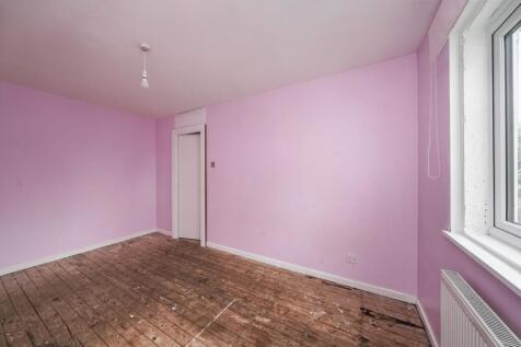 34 Chandlers Close, Feltham, Middlesex, TW14 9PG