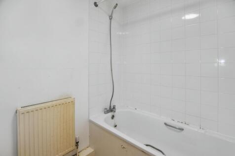 17 Cranberry Lane, Canning Town, London, E16 4PD