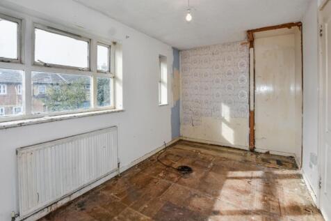 17 Cranberry Lane, Canning Town, London, E16 4PD