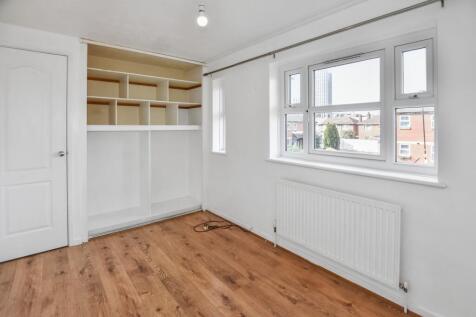 31 Cranberry Lane, Canning Town, London E16 4PD