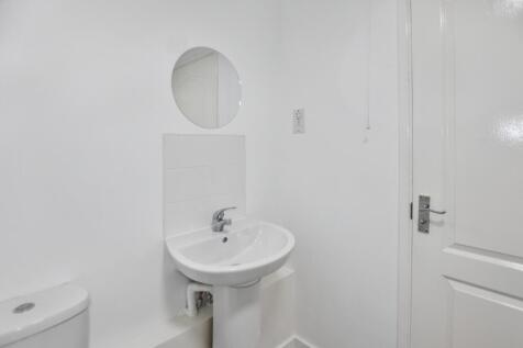 31 Cranberry Lane, Canning Town, London E16 4PD