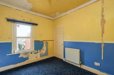 22 Clarence Road, Leighton Buzzard LU7 3EJ