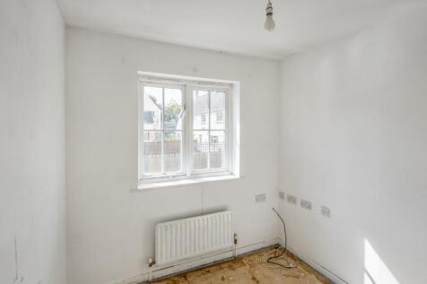 4a Alexander Road, Malmesbury, Wiltshire, SN16 0DW