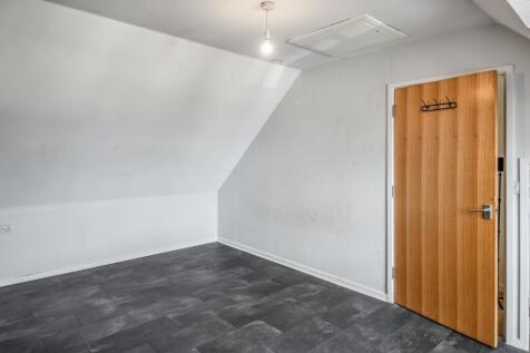 4a Alexander Road, Malmesbury, Wiltshire, SN16 0DW