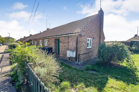 102a Oaklands, Chippenham, Wiltshire, SN15 1RH