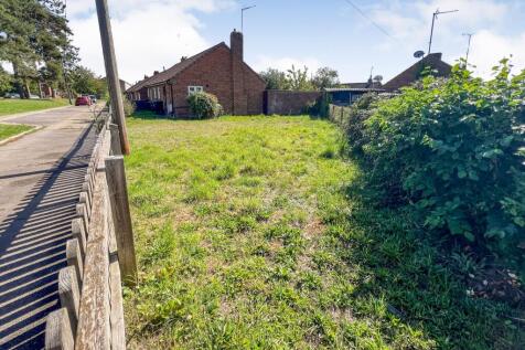 102a Oaklands, Chippenham, Wiltshire, SN15 1RH